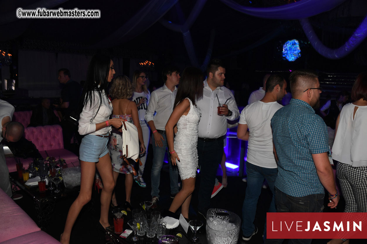 FreeWebCams White Party @ Bellagio Club