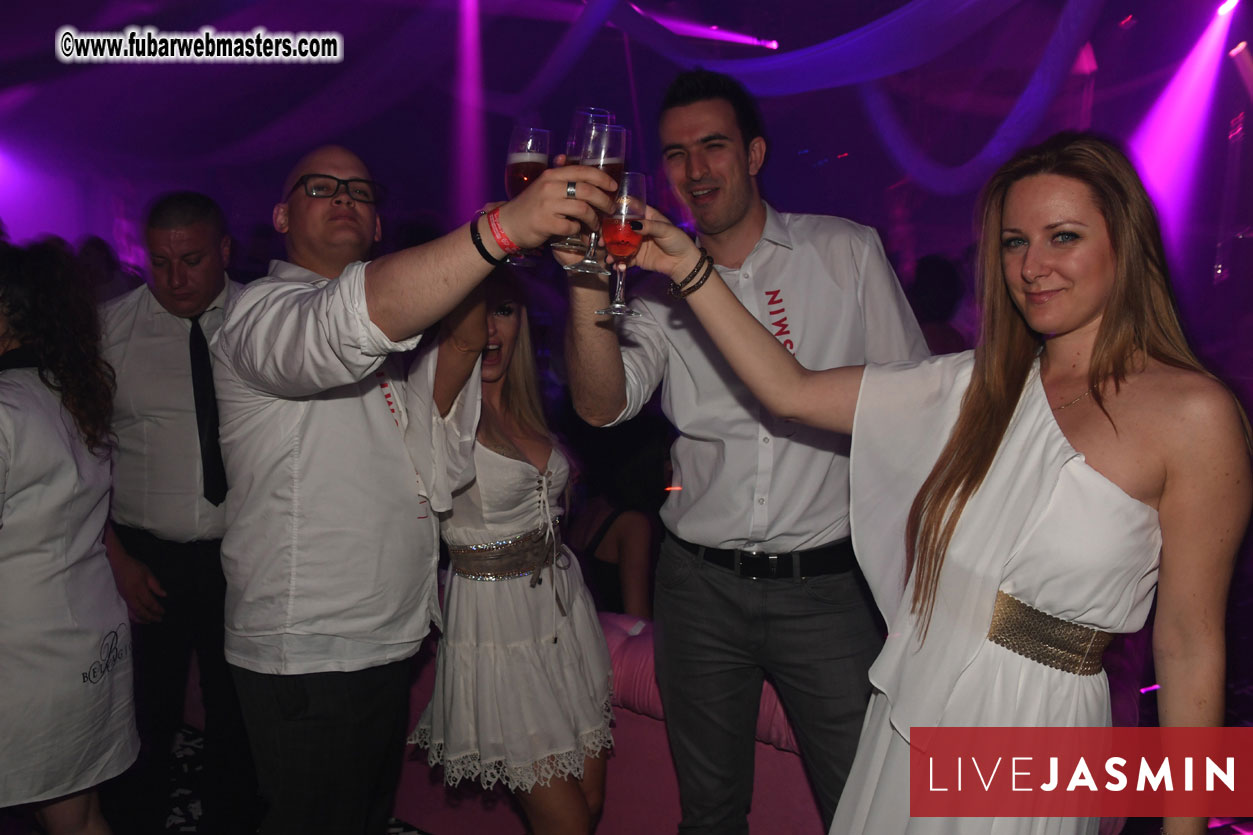 FreeWebCams White Party @ Bellagio Club