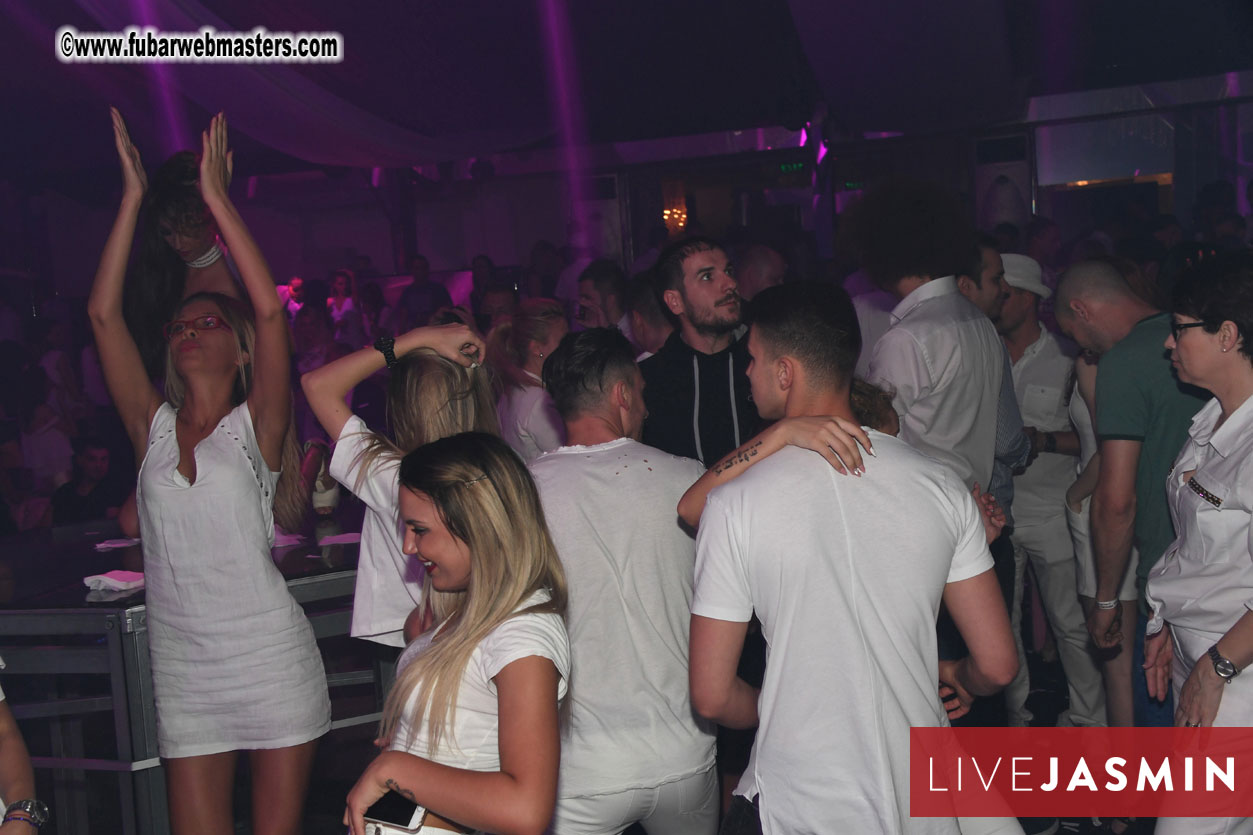 FreeWebCams White Party @ Bellagio Club