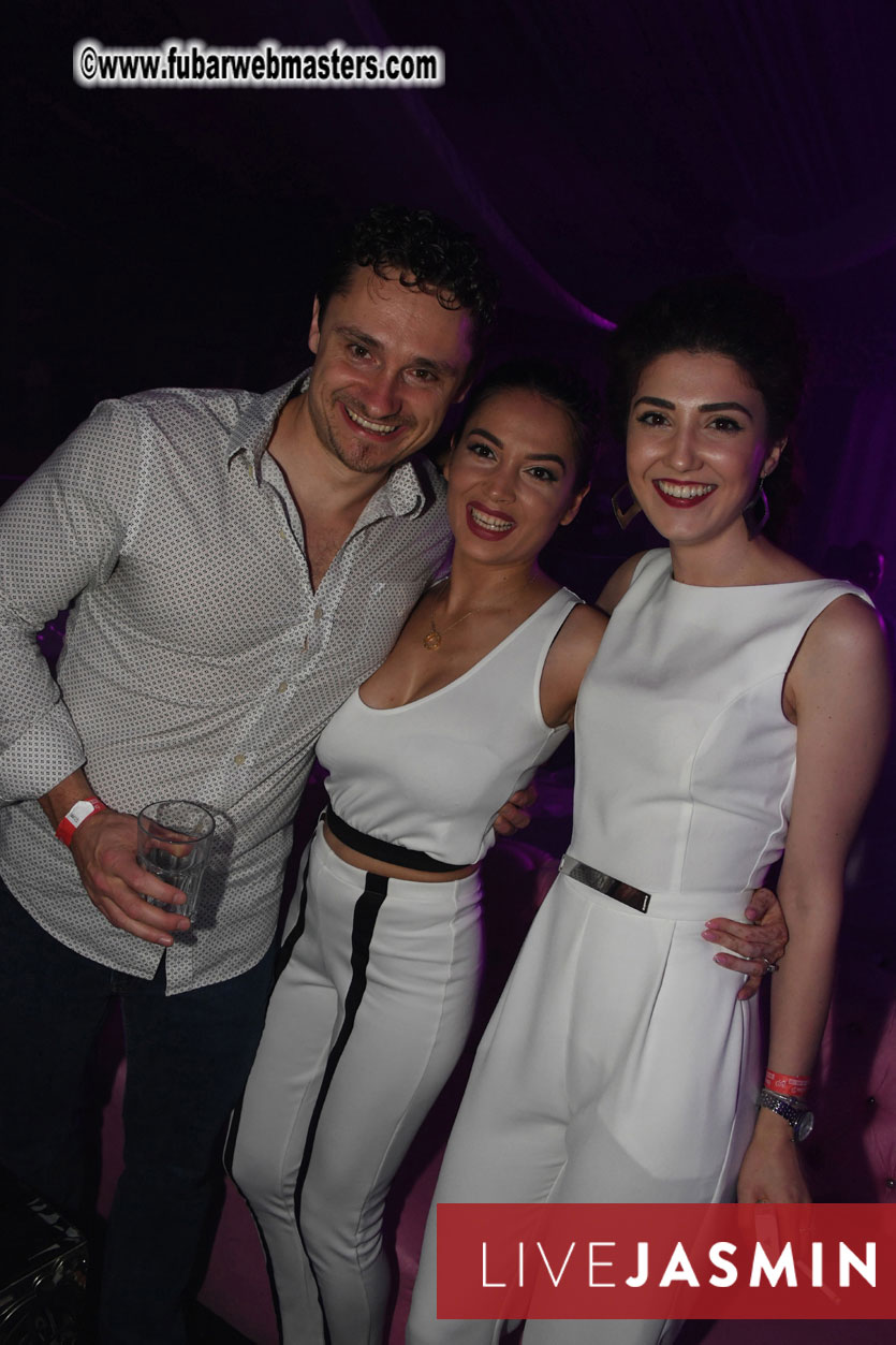 FreeWebCams White Party @ Bellagio Club