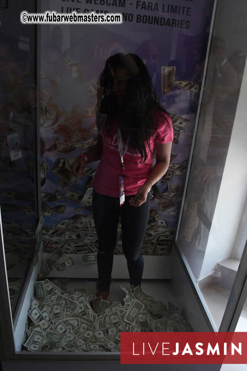 ImLive Cash Cube Machine