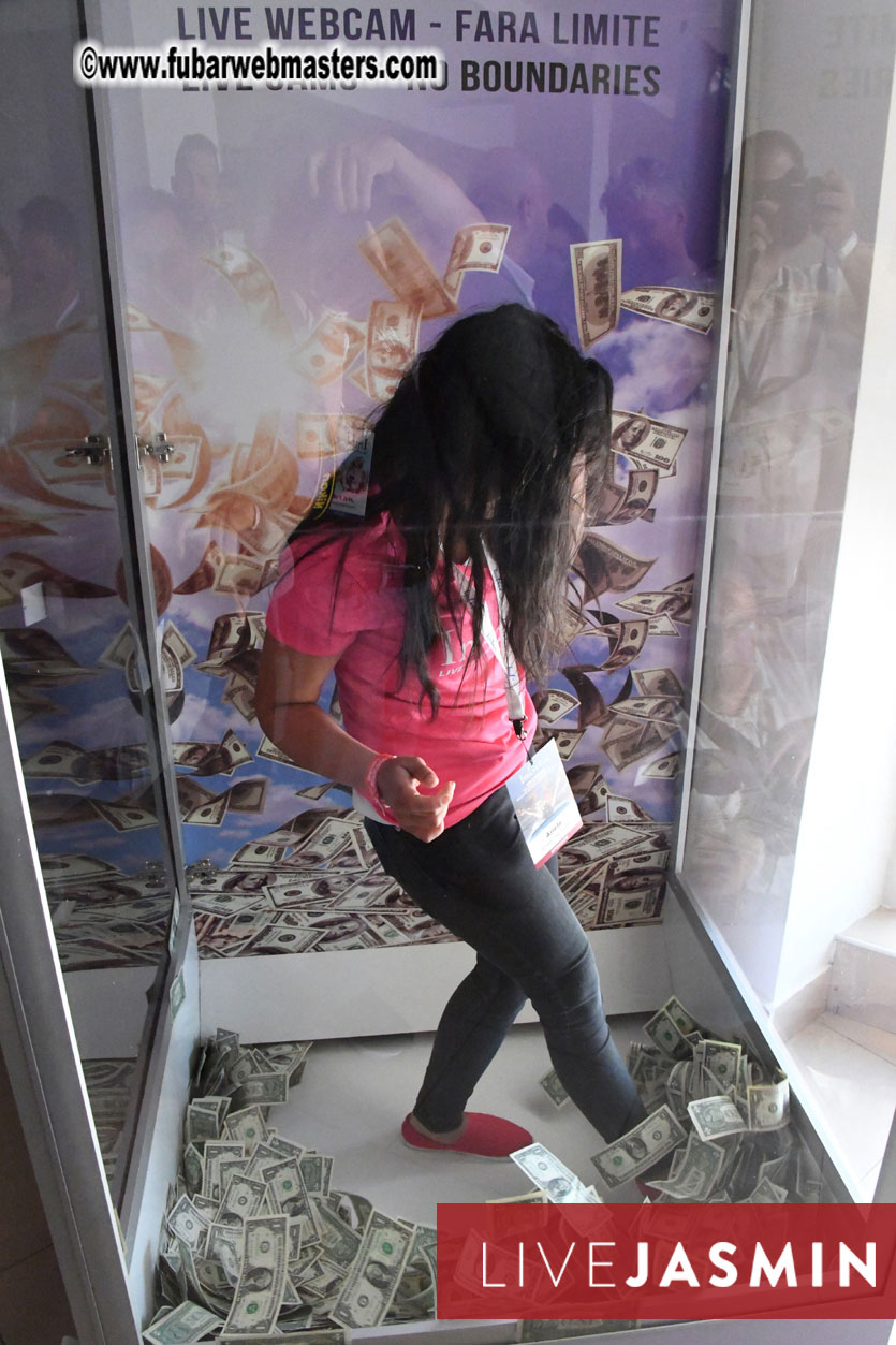 ImLive Cash Cube Machine