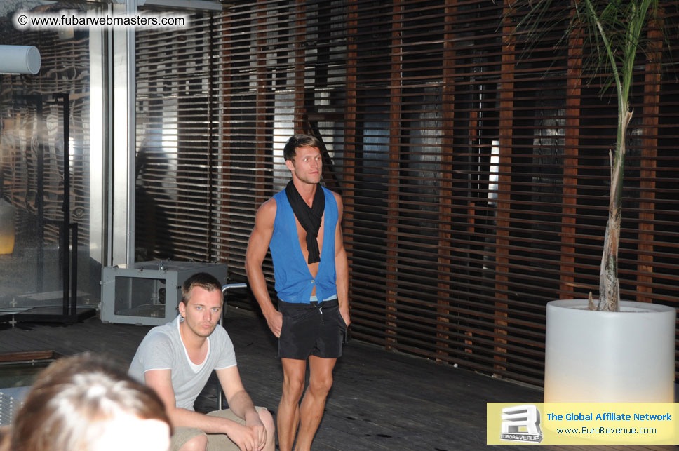 ME Hotel Sunday Night