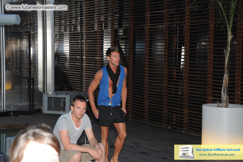 ME Hotel Sunday Night