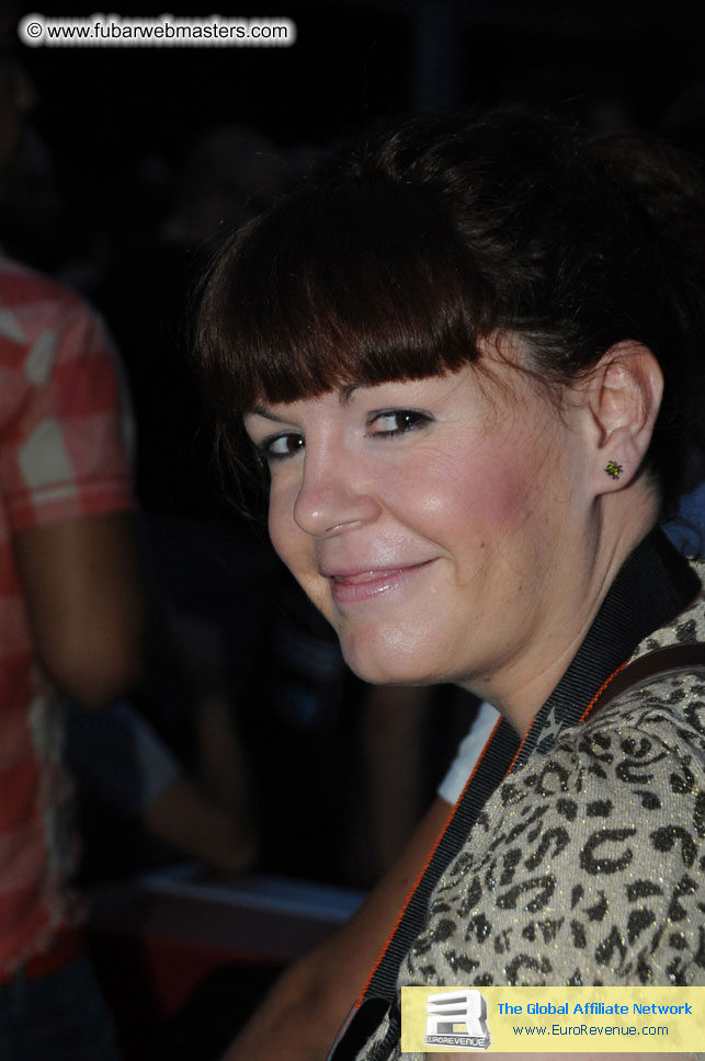 ME Hotel Sunday Night