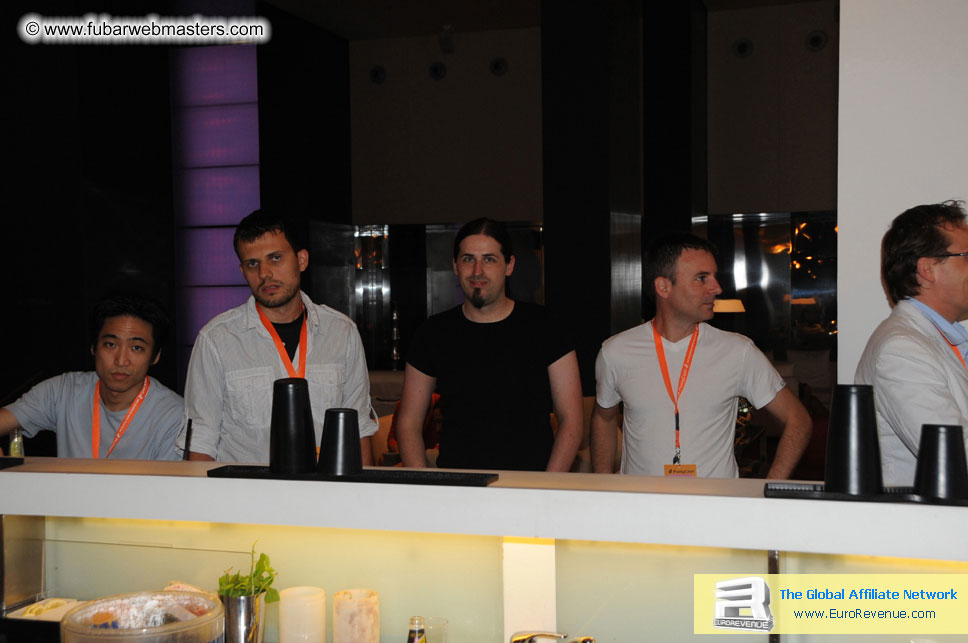 ME Hotel, registration and the show