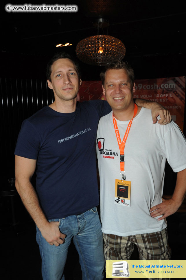 ME Hotel, registration and the show