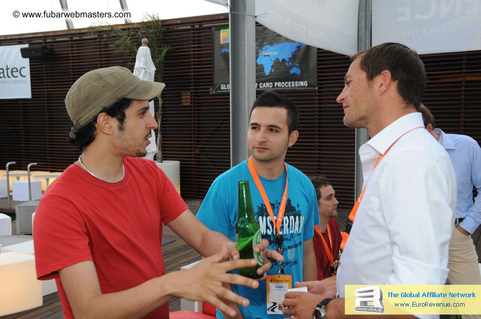 ME Hotel, registration and the show