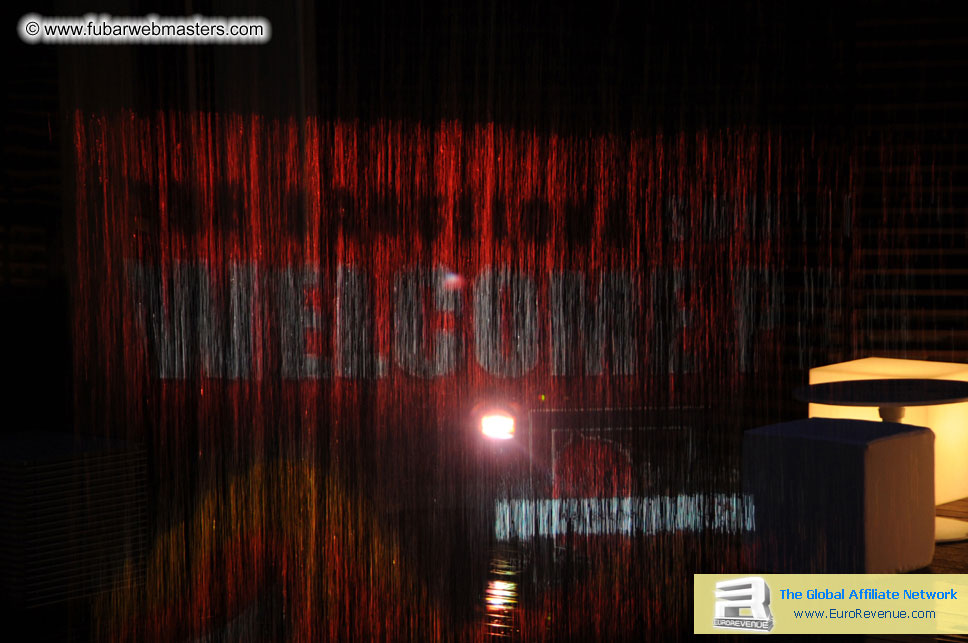 Welcome cocktails Poolside