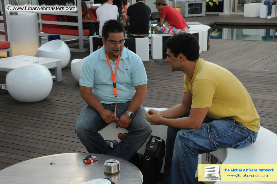 ¿Undress for Success¿Party