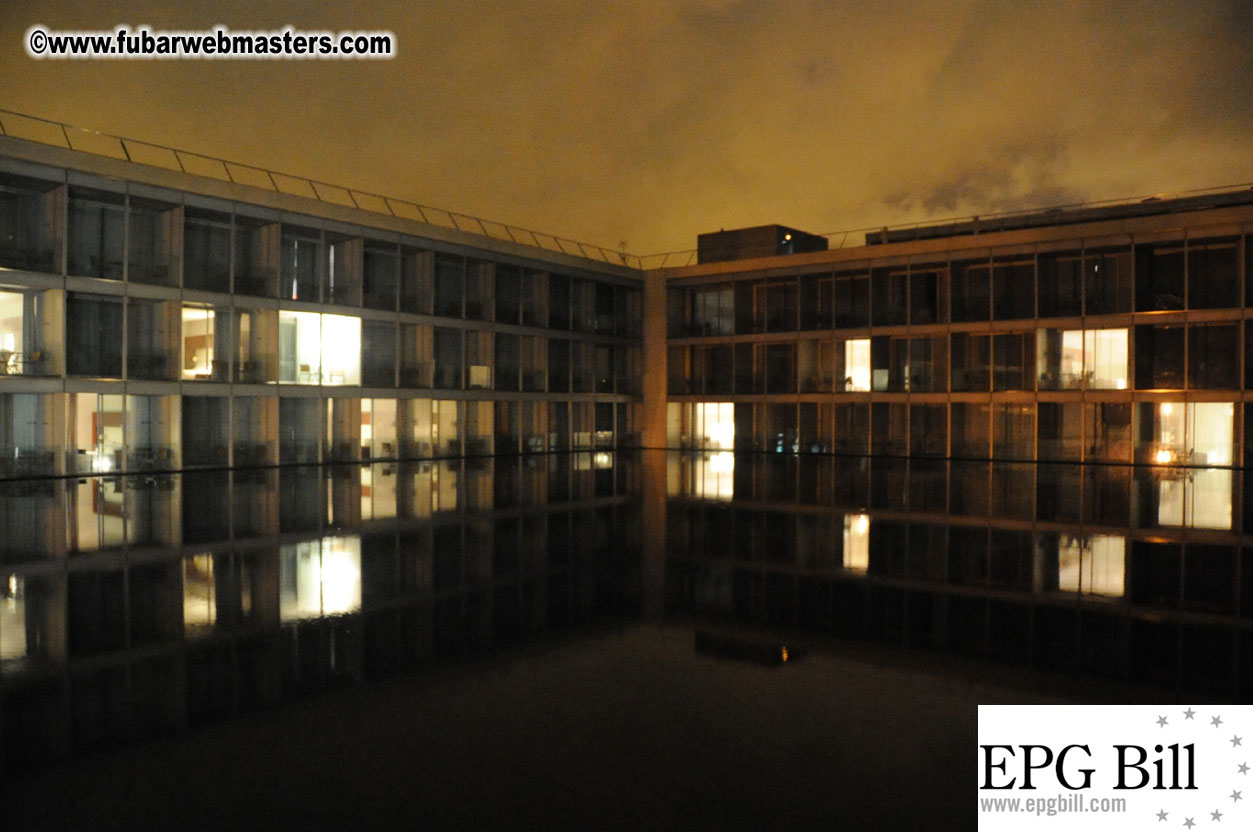 Early Arrivals & Beach Scenes