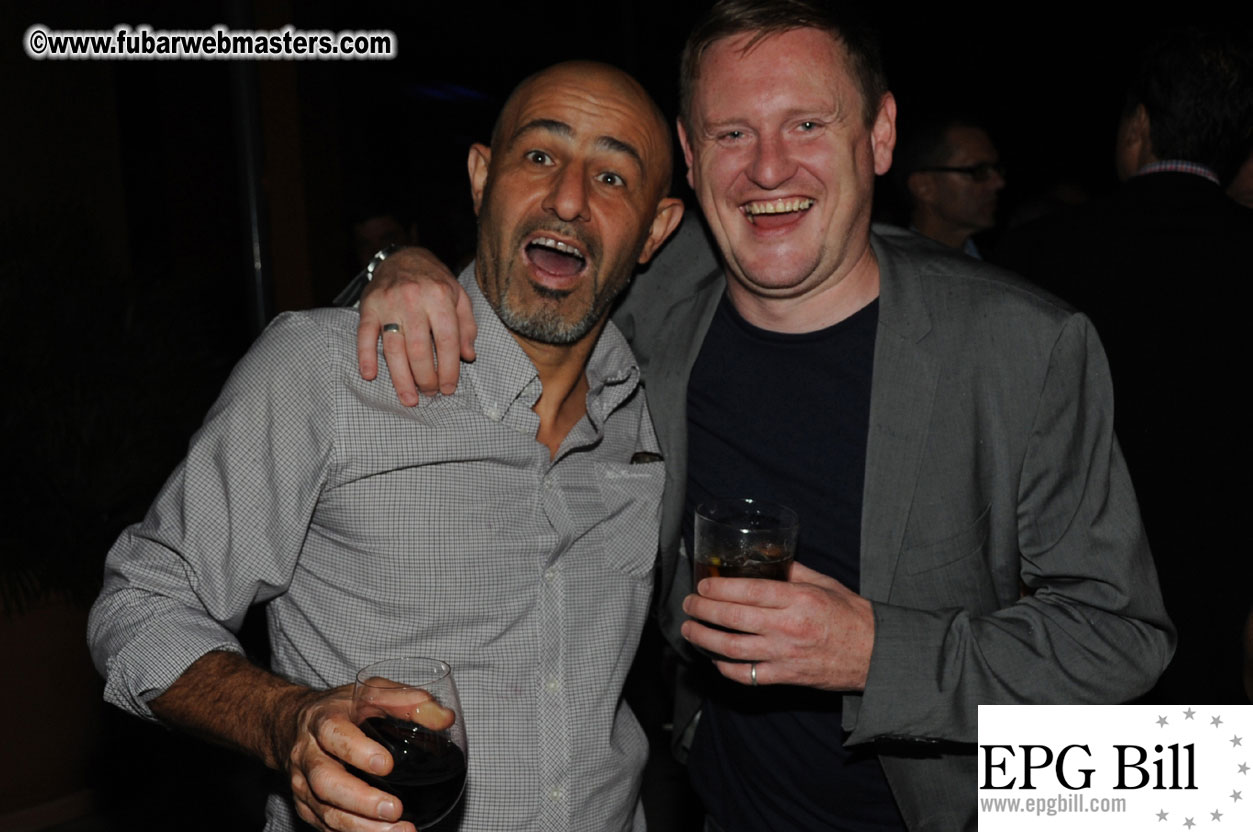 Early Arrivals & Beach Scenes