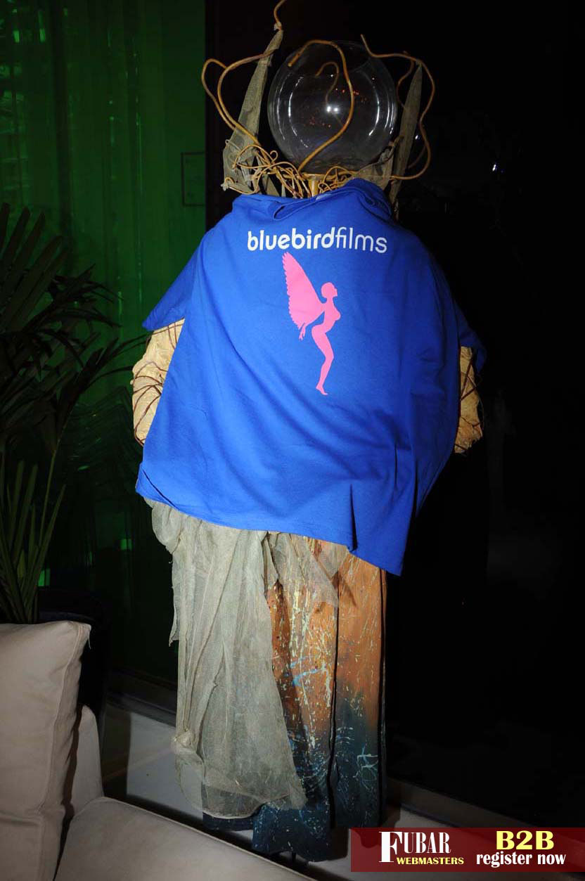 Evaluation Drinks at the Bar