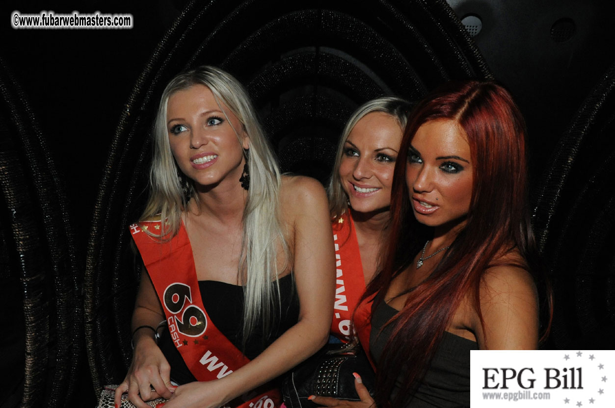 Rockstar & Groupies Party