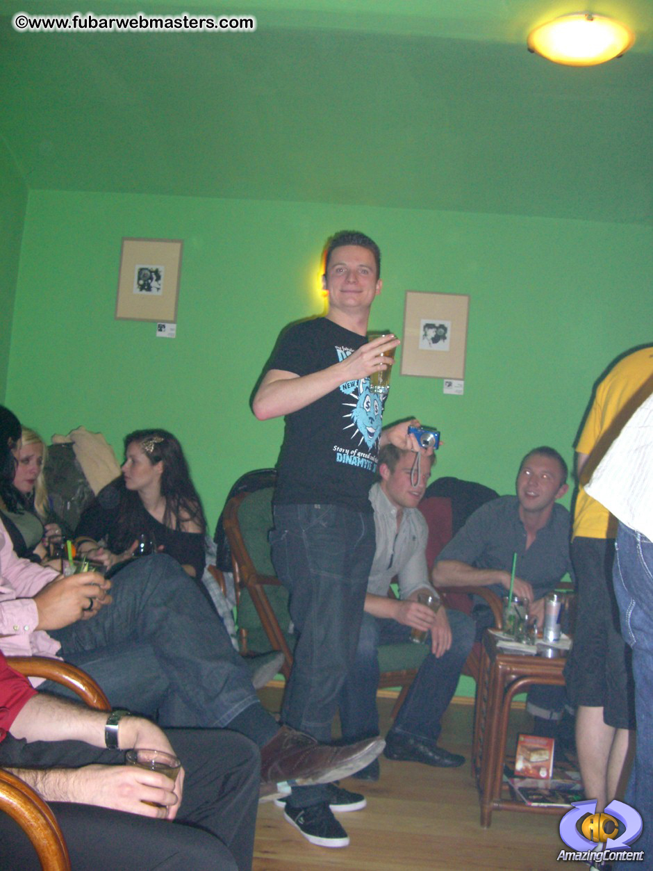 Cocktail Hour at Aloha Cocktail Bar