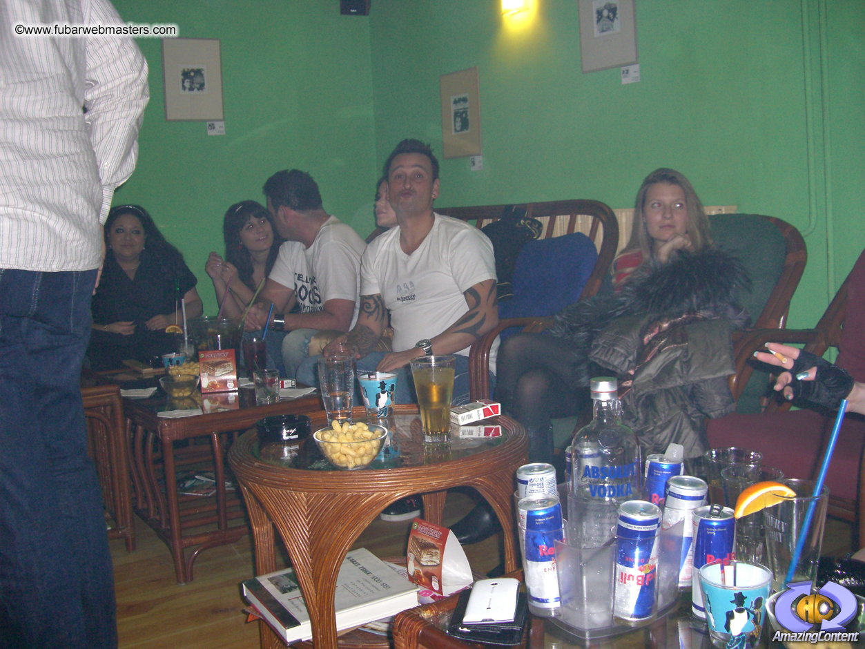 Cocktail Hour at Aloha Cocktail Bar