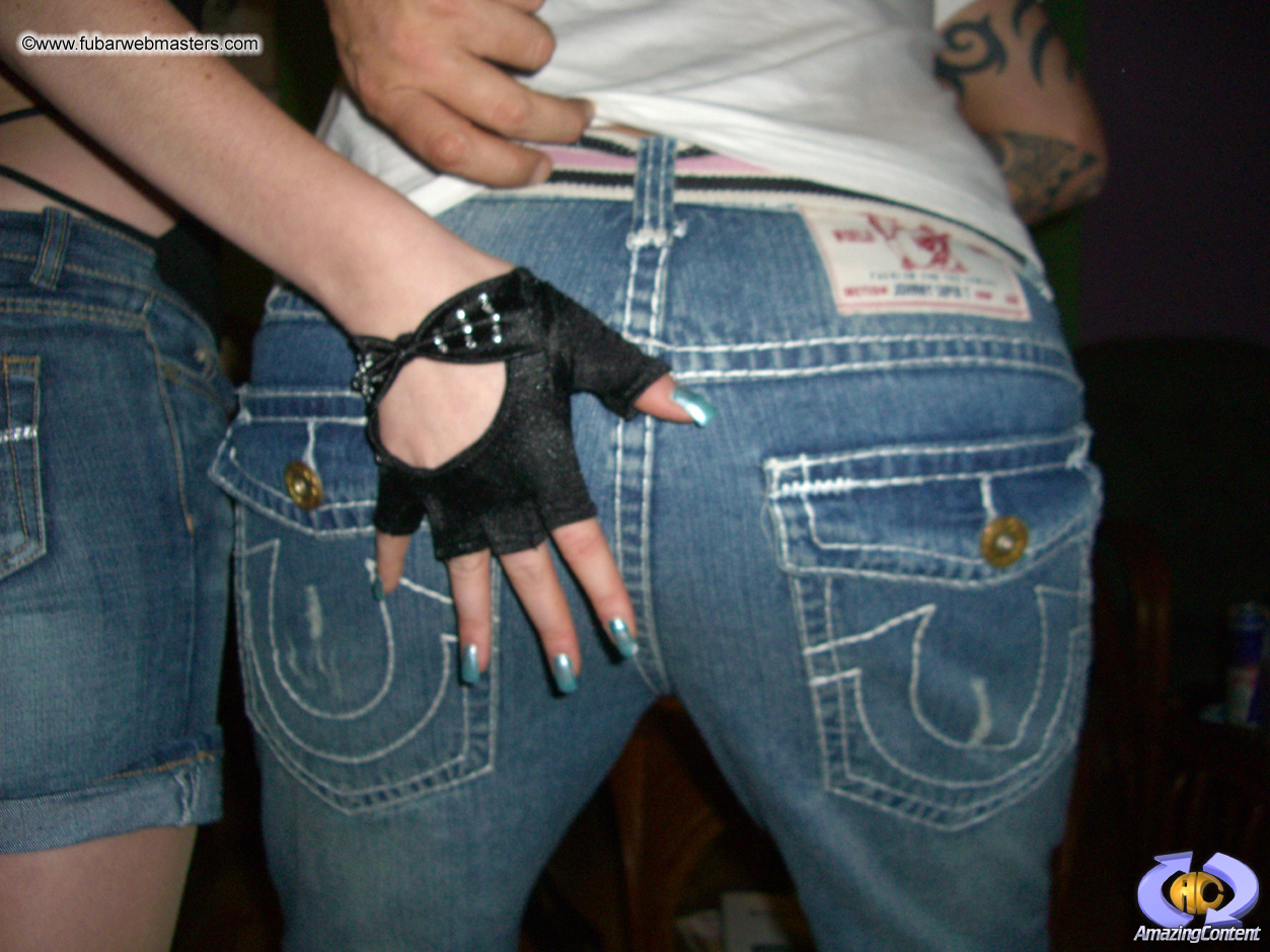 Cocktail Hour at Aloha Cocktail Bar