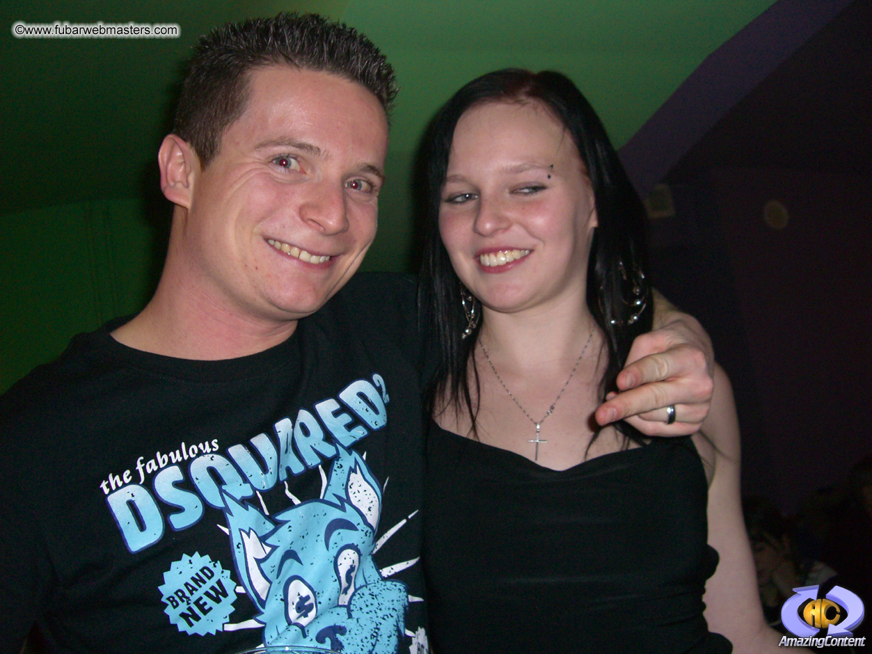 Cocktail Hour at Aloha Cocktail Bar