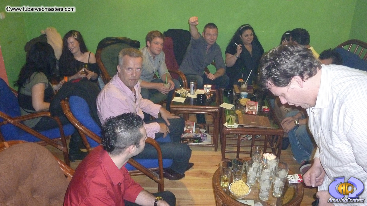 Cocktail Hour at Aloha Cocktail Bar