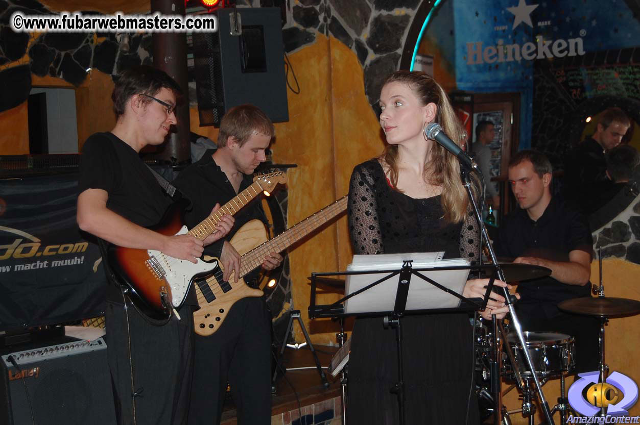 Pictures by Julia Kirelle