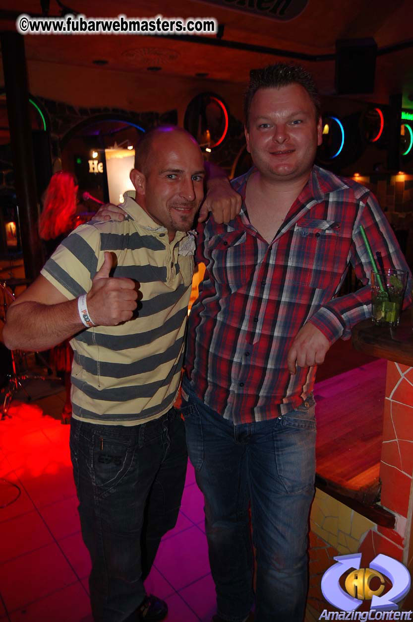 Pictures by Julia Kirelle