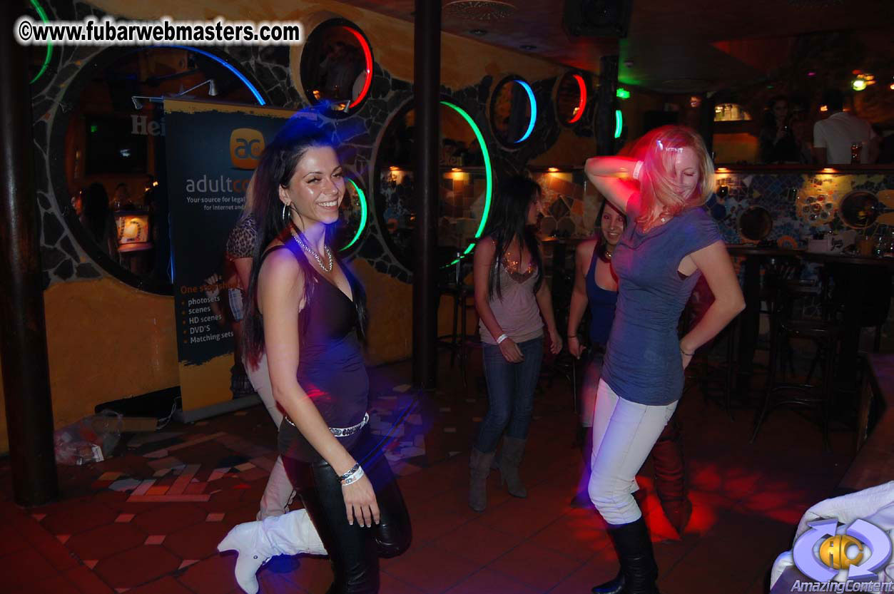 Pictures by Julia Kirelle