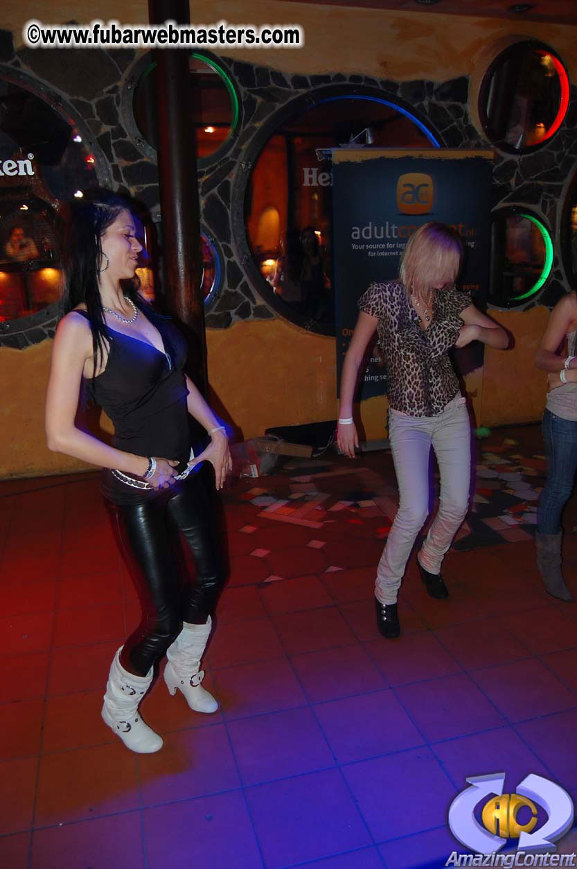 Pictures by Julia Kirelle