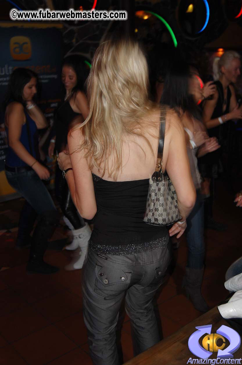 Pictures by Julia Kirelle