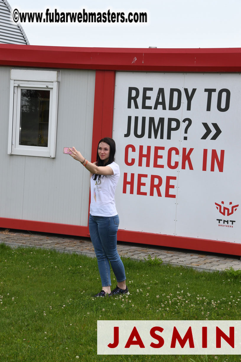 TNT Skydiving