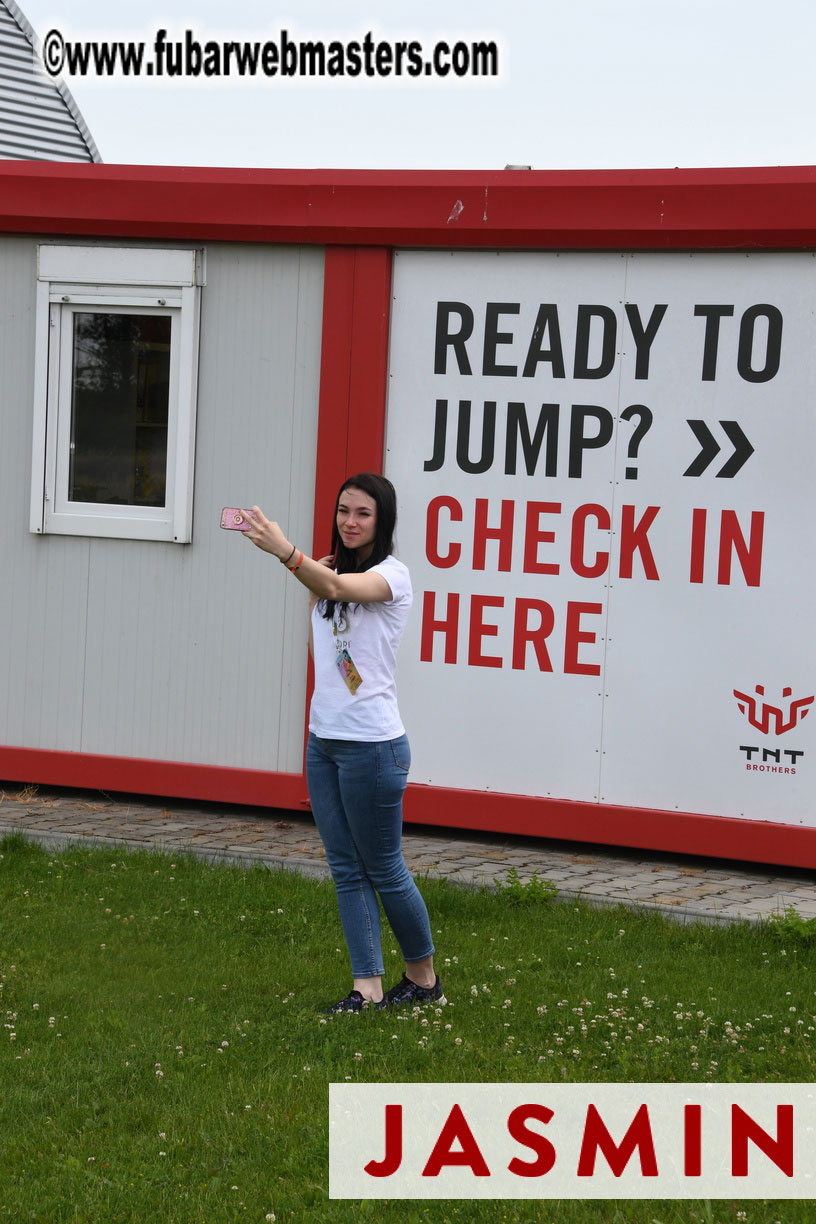 TNT Skydiving