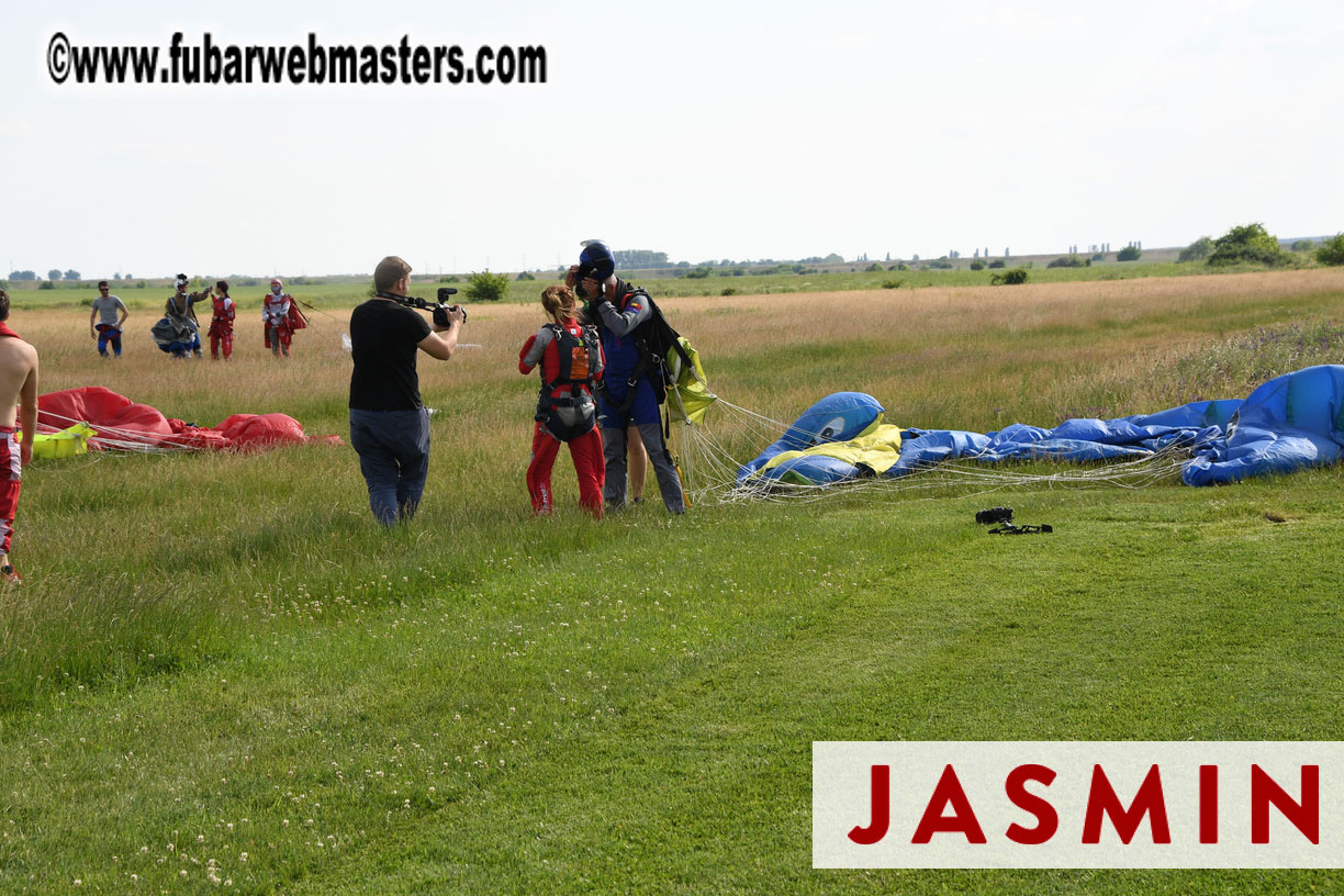 TNT Skydiving