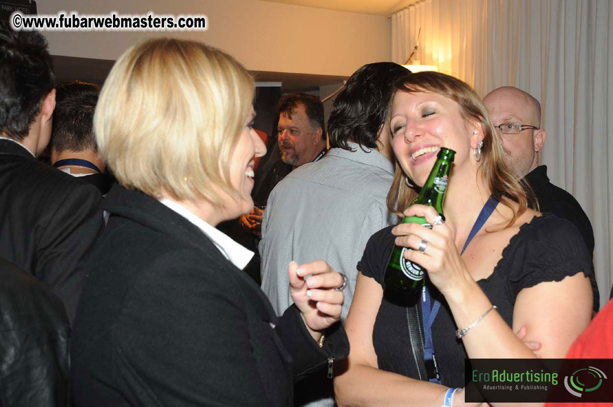 Opening Cocktail Reception