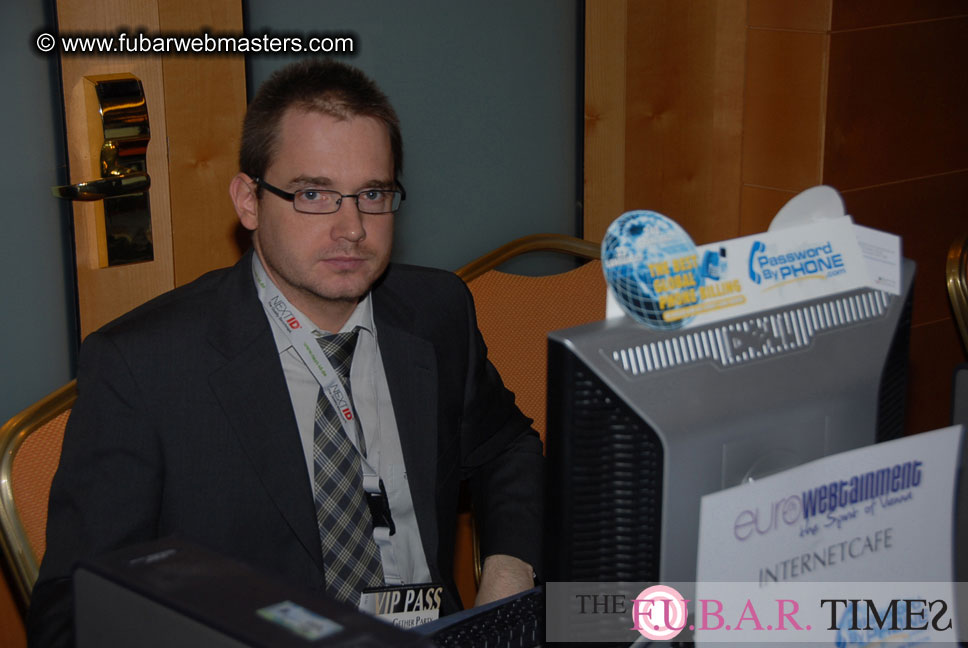 Seminars, Show Floor and Speed Networking