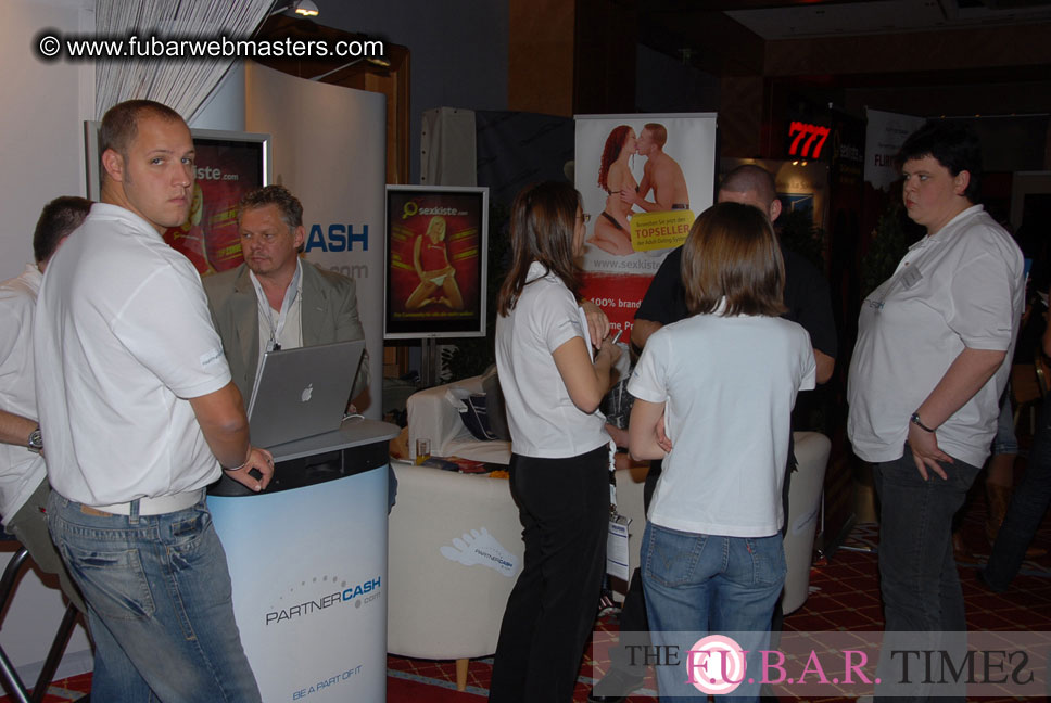 Seminars, Show Floor and Speed Networking