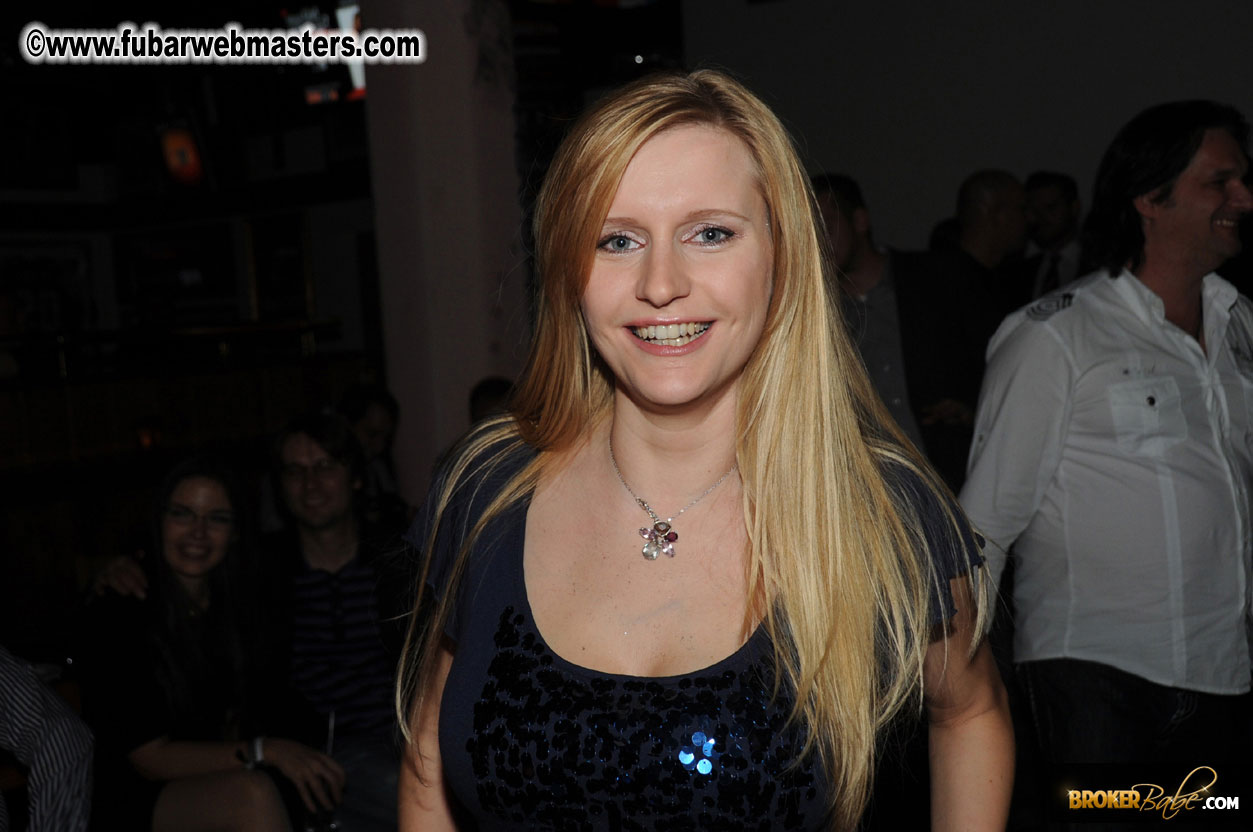 Get2gether 'Saboom Goes International' Party