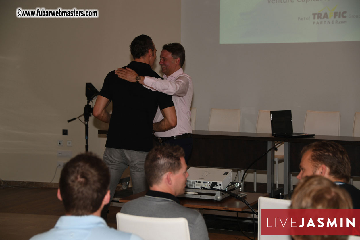 Infotainment & Networking