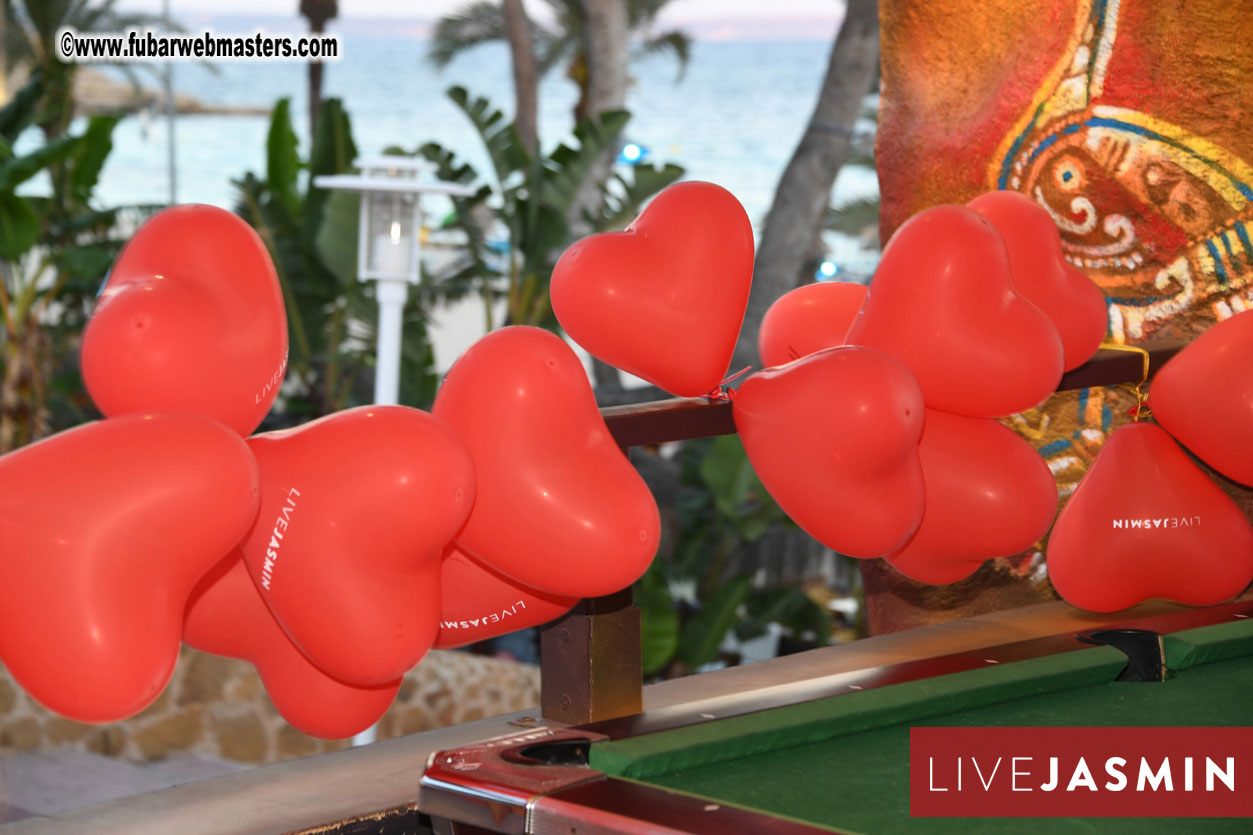 EWT VIP Party at Alex?Çÿs Lounge