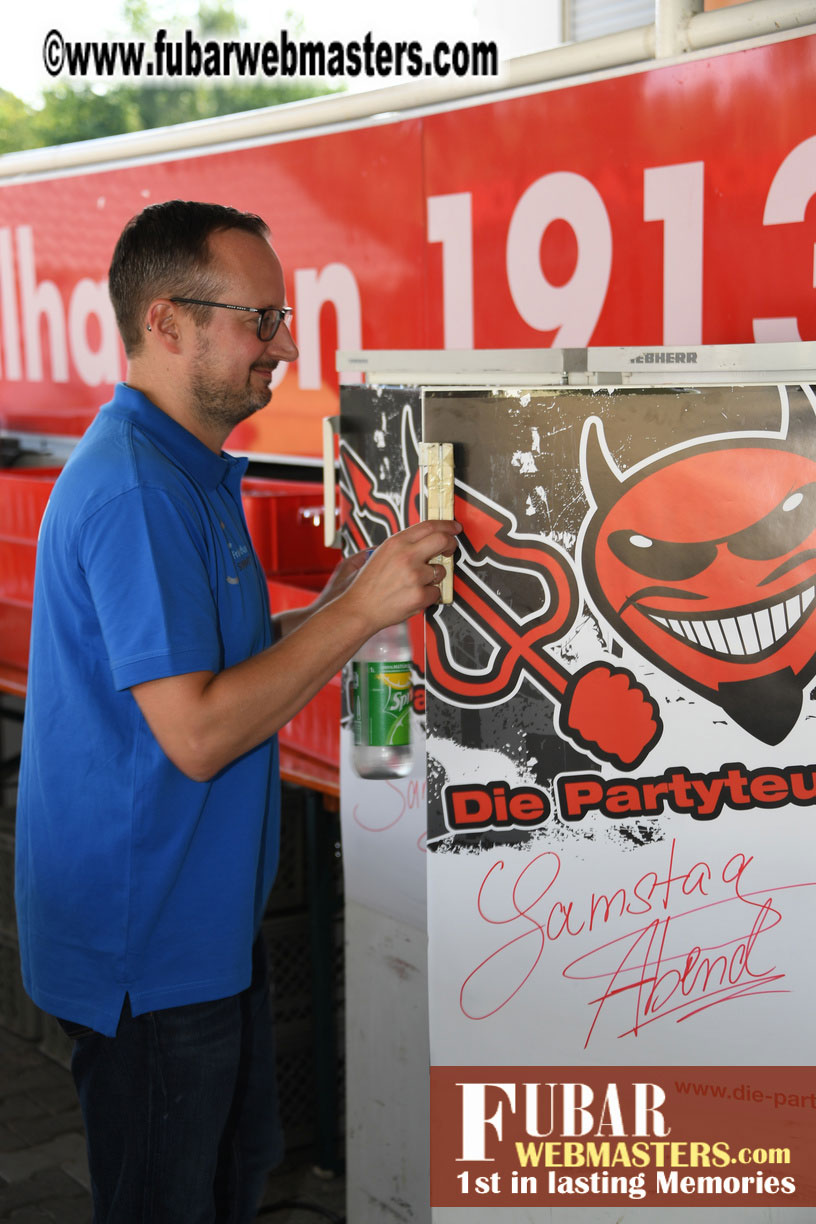 Friday Night Pre-party