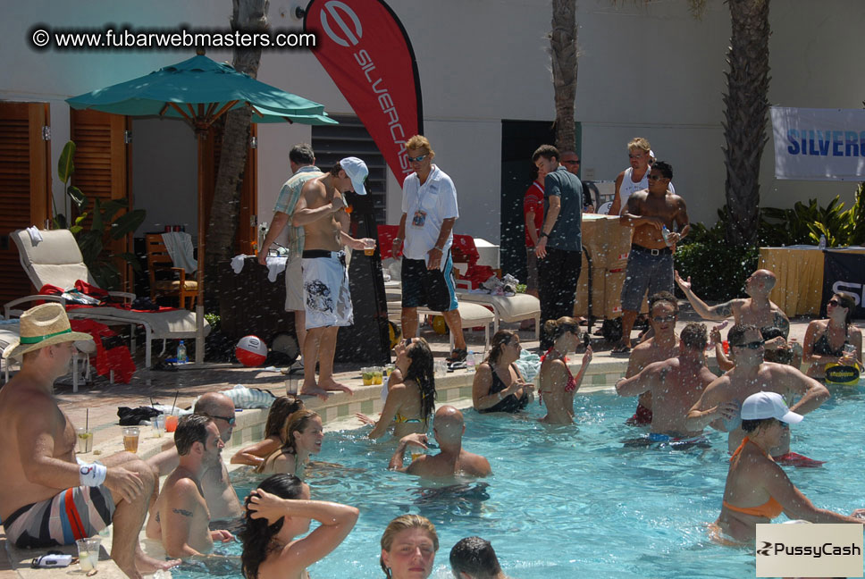 SilverCash Happy Hour