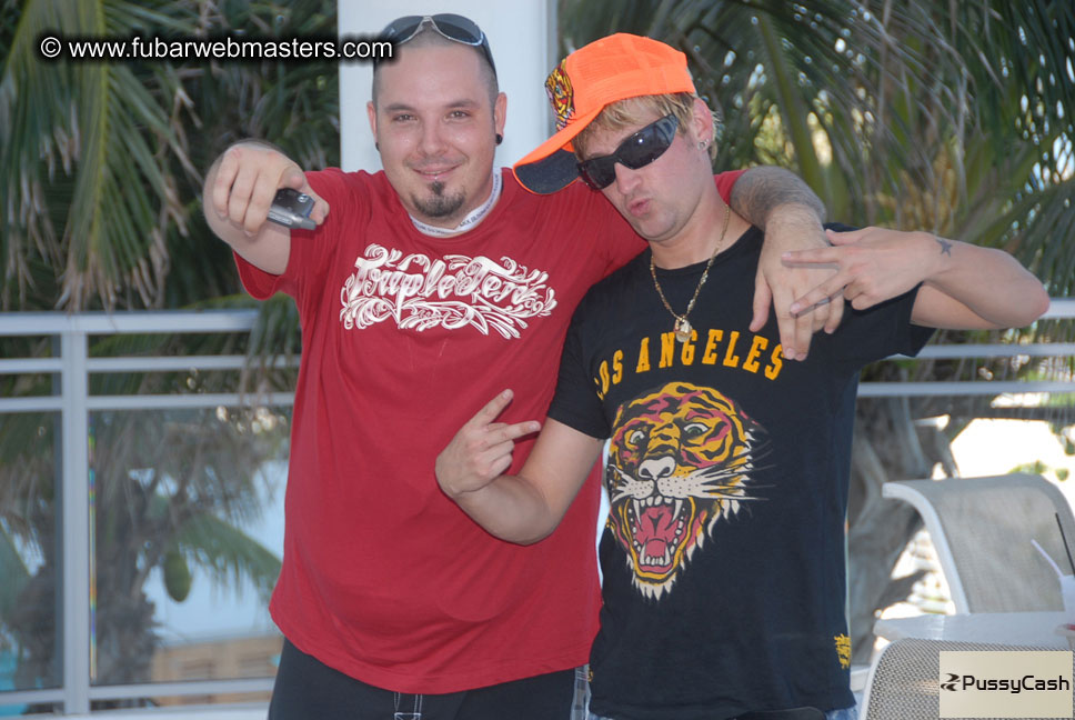 SilverCash Happy Hour