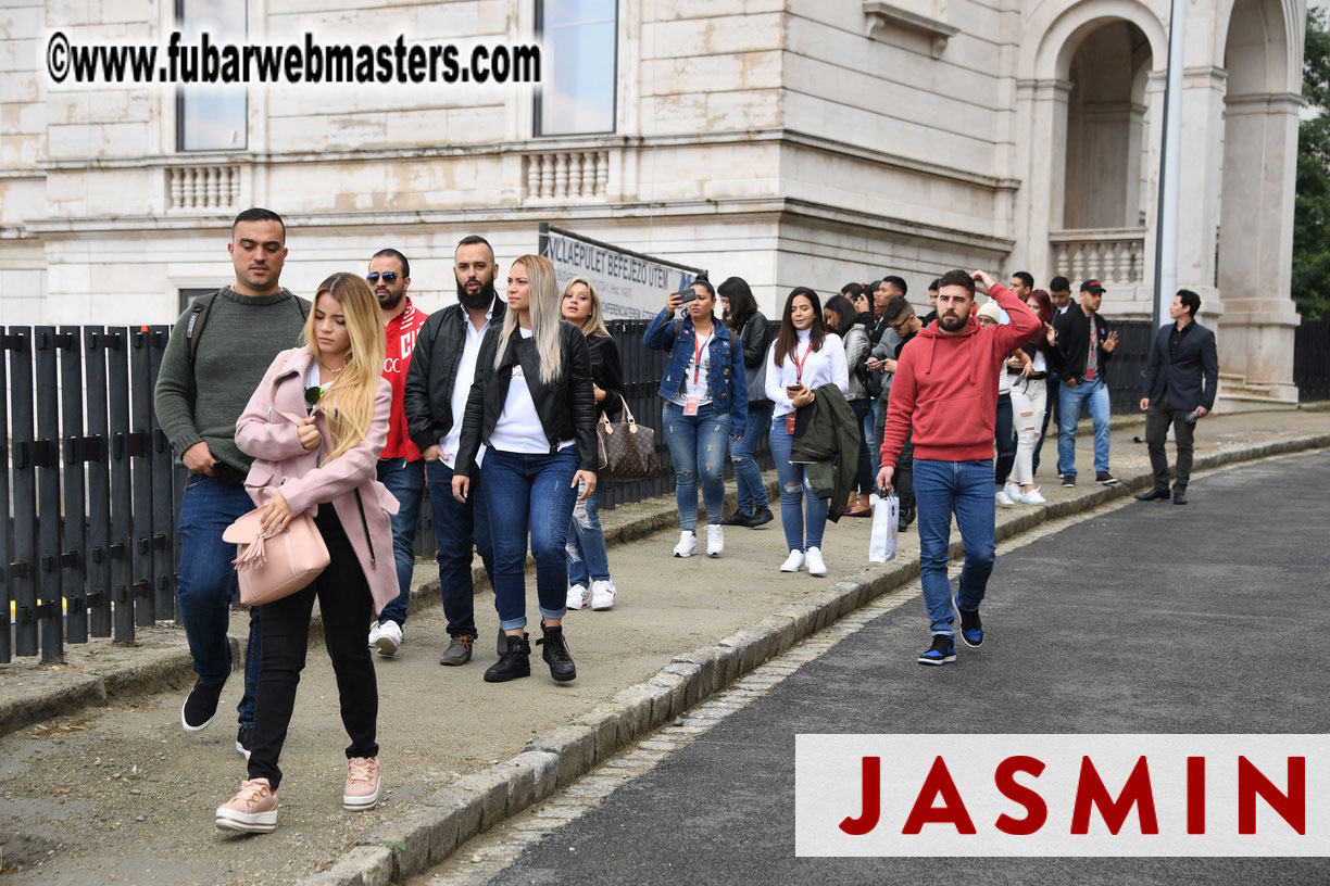 City Sightseeing and Lunch @ Halasz Bastya 