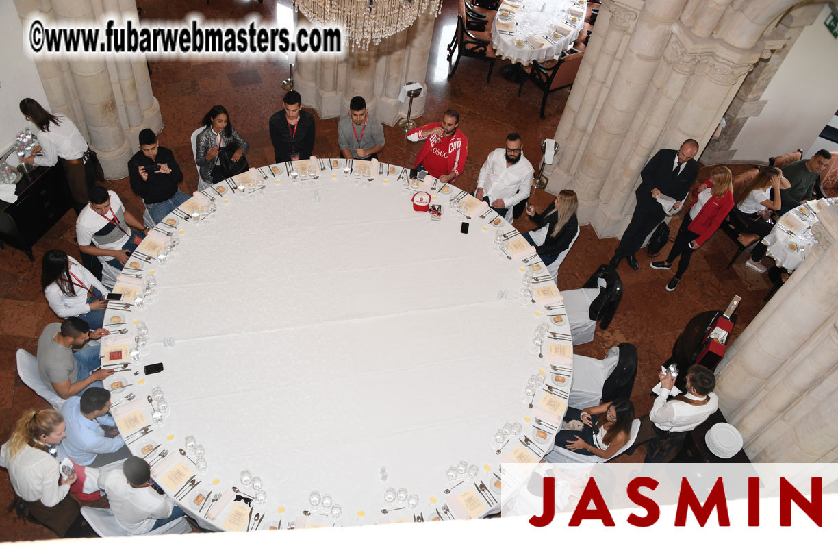 City Sightseeing and Lunch @ Halasz Bastya 