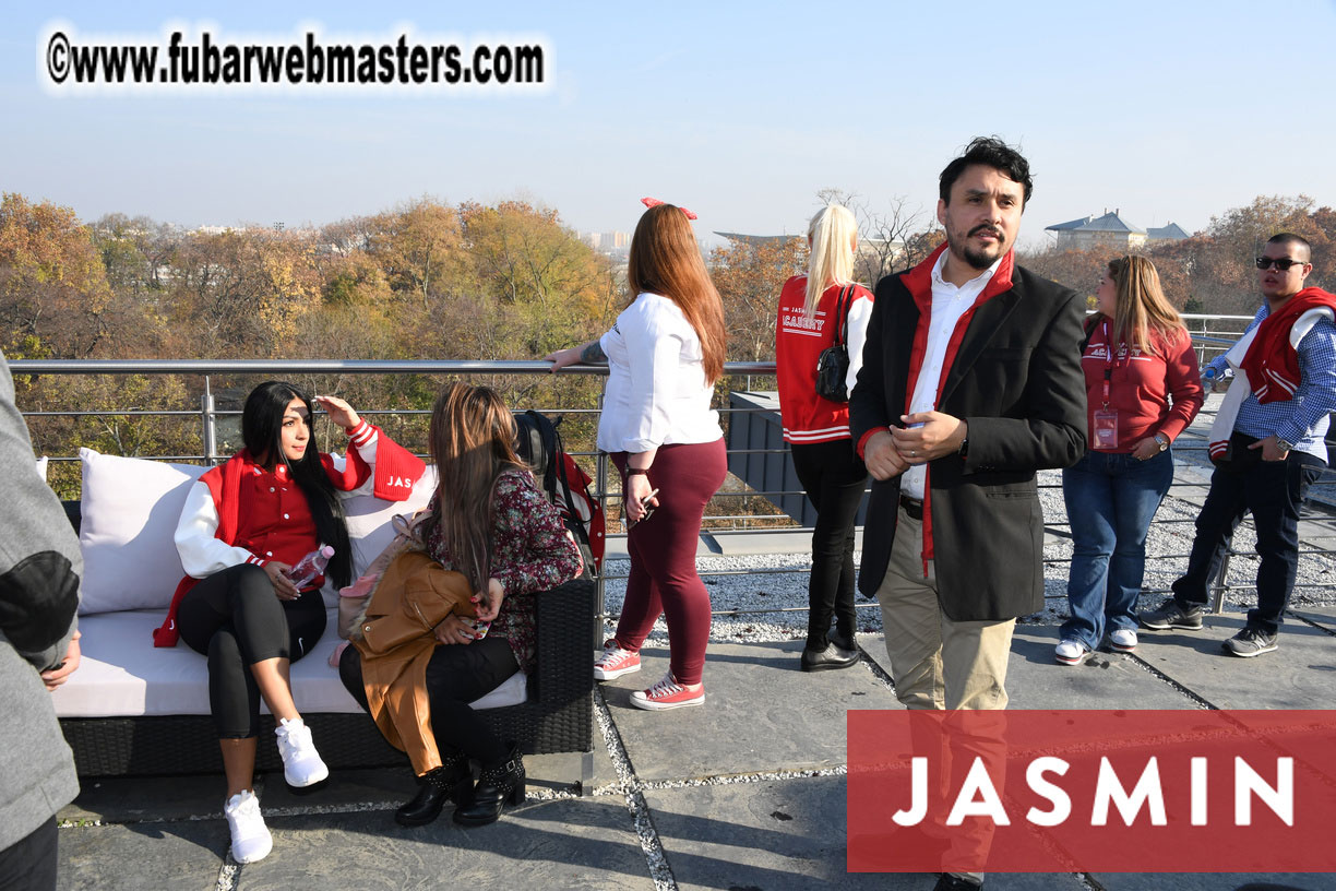 Jasmin Office Tour