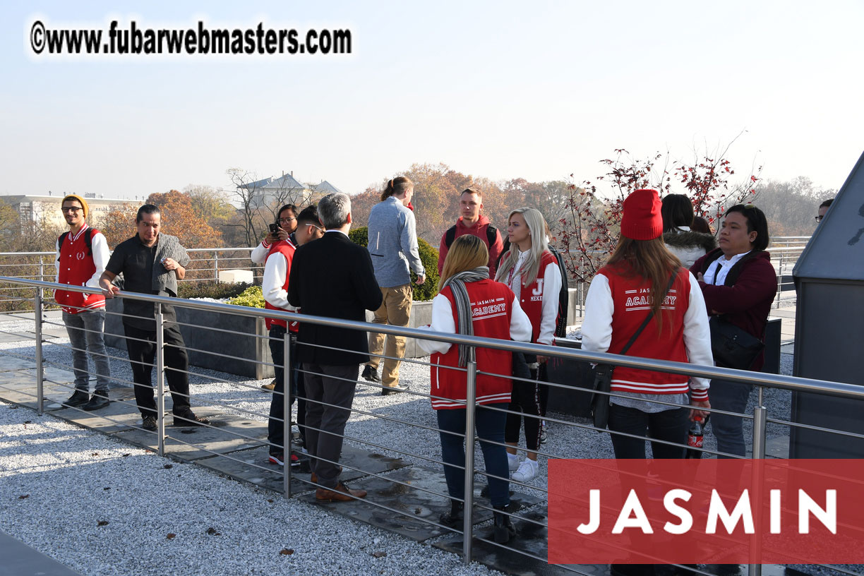 Jasmin Office Tour
