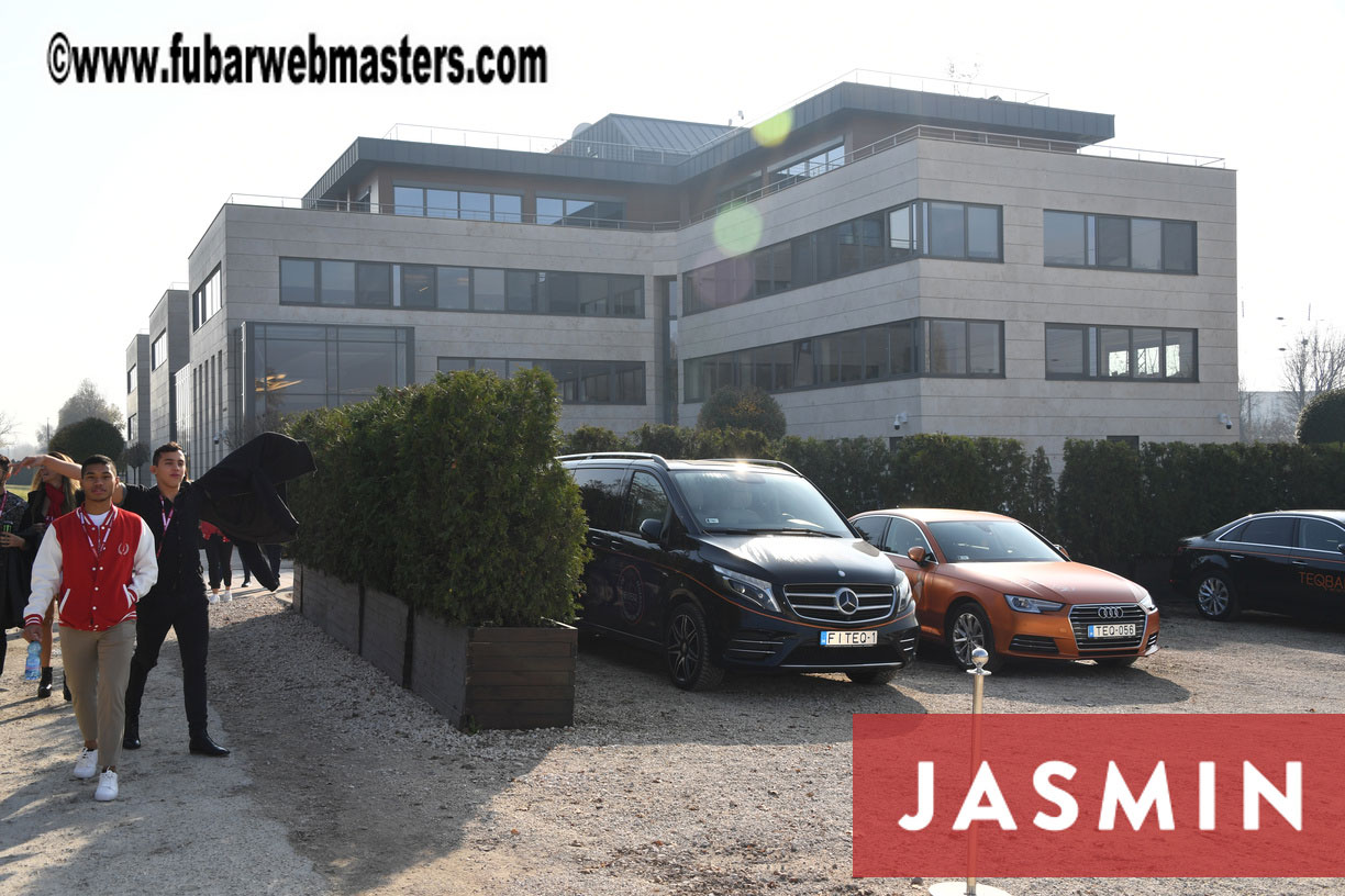 Jasmin Office Tour