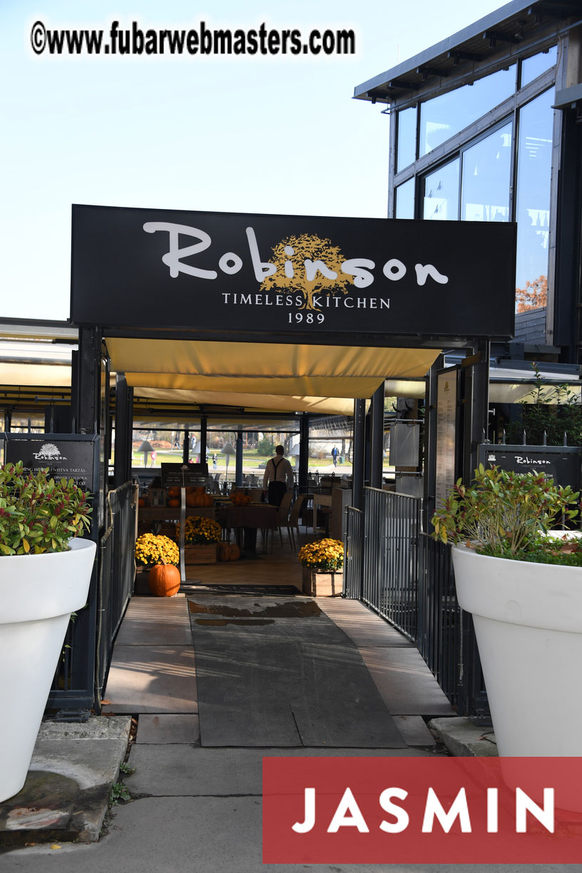 Lunch at Robinsons