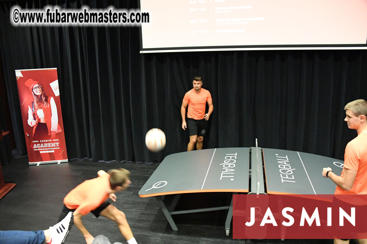 Tequeball Demo