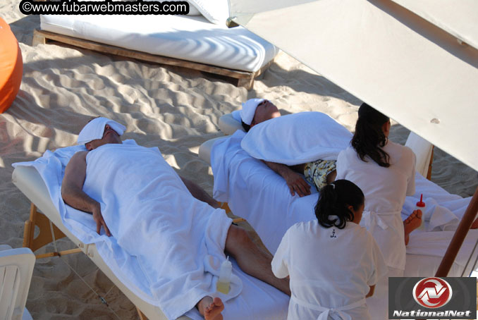 Thursday Poolside Happy Hour