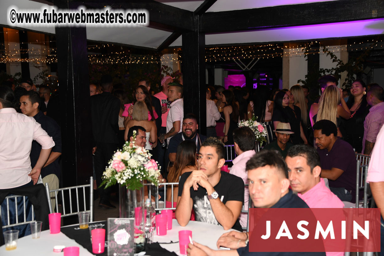 Welcome party: Pink and black party