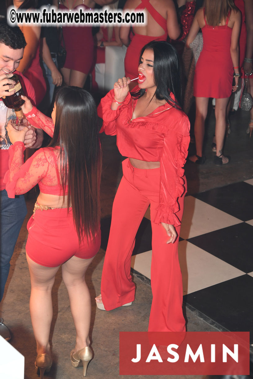 Spectacular closing party